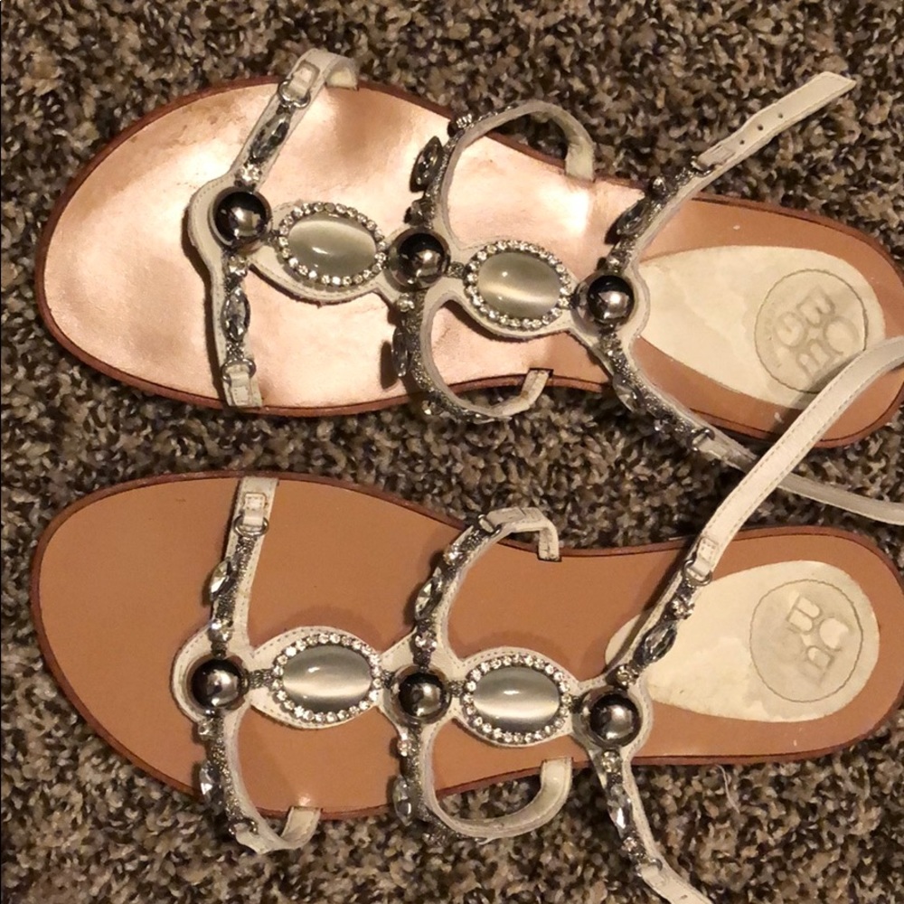 BCBG generation size 8 sandal